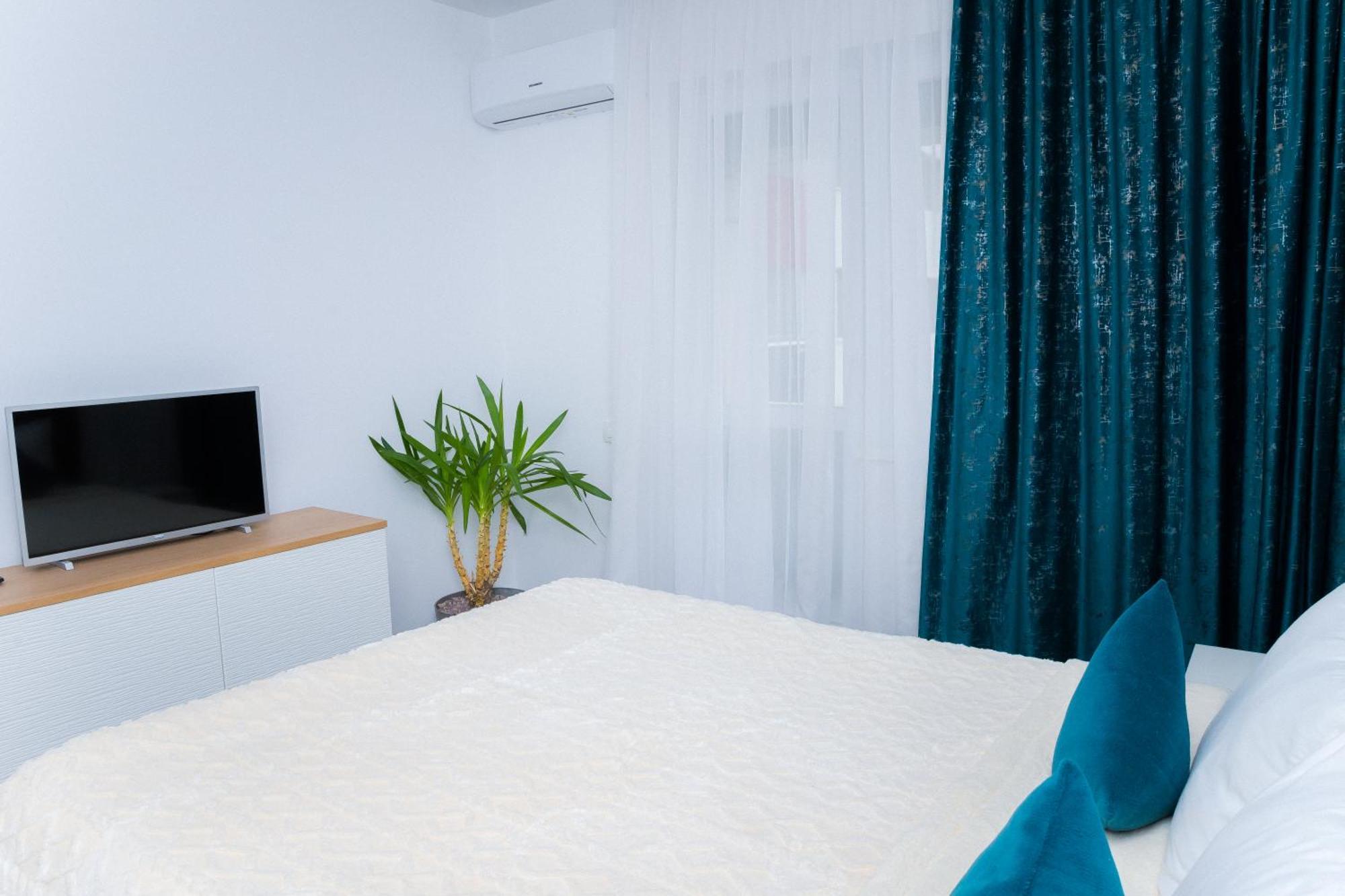 Elysian Urbanscape Brown, 2 Rooms, Near Bucharest Chiajna 외부 사진