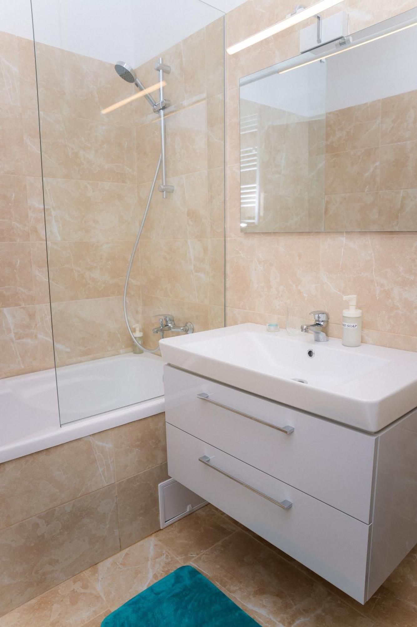 Elysian Urbanscape Brown, 2 Rooms, Near Bucharest Chiajna 외부 사진