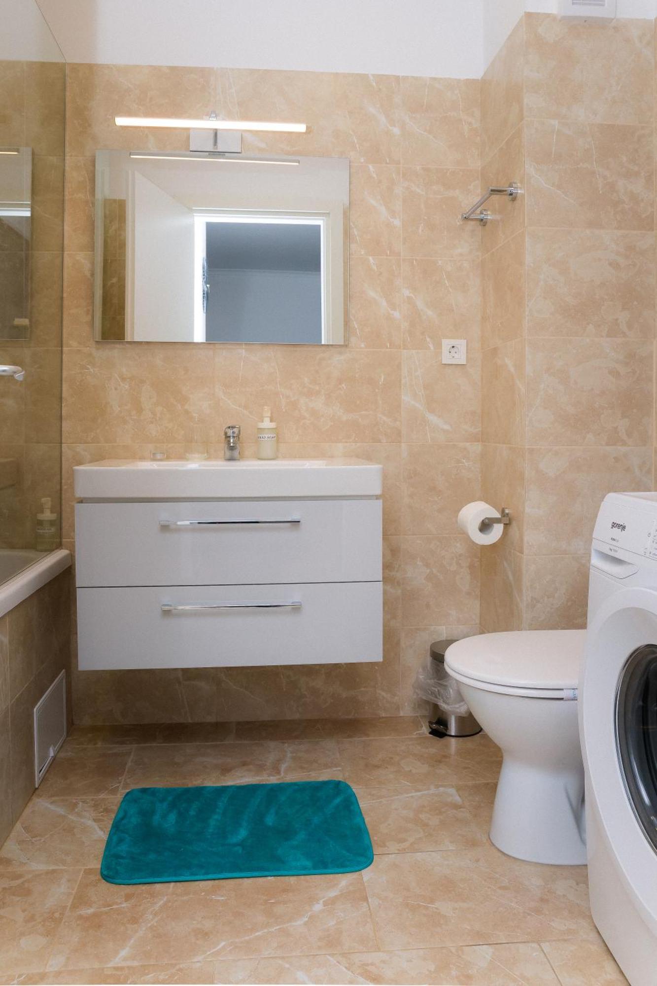 Elysian Urbanscape Brown, 2 Rooms, Near Bucharest Chiajna 외부 사진